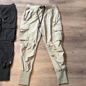 ASRV joggers medium (new)